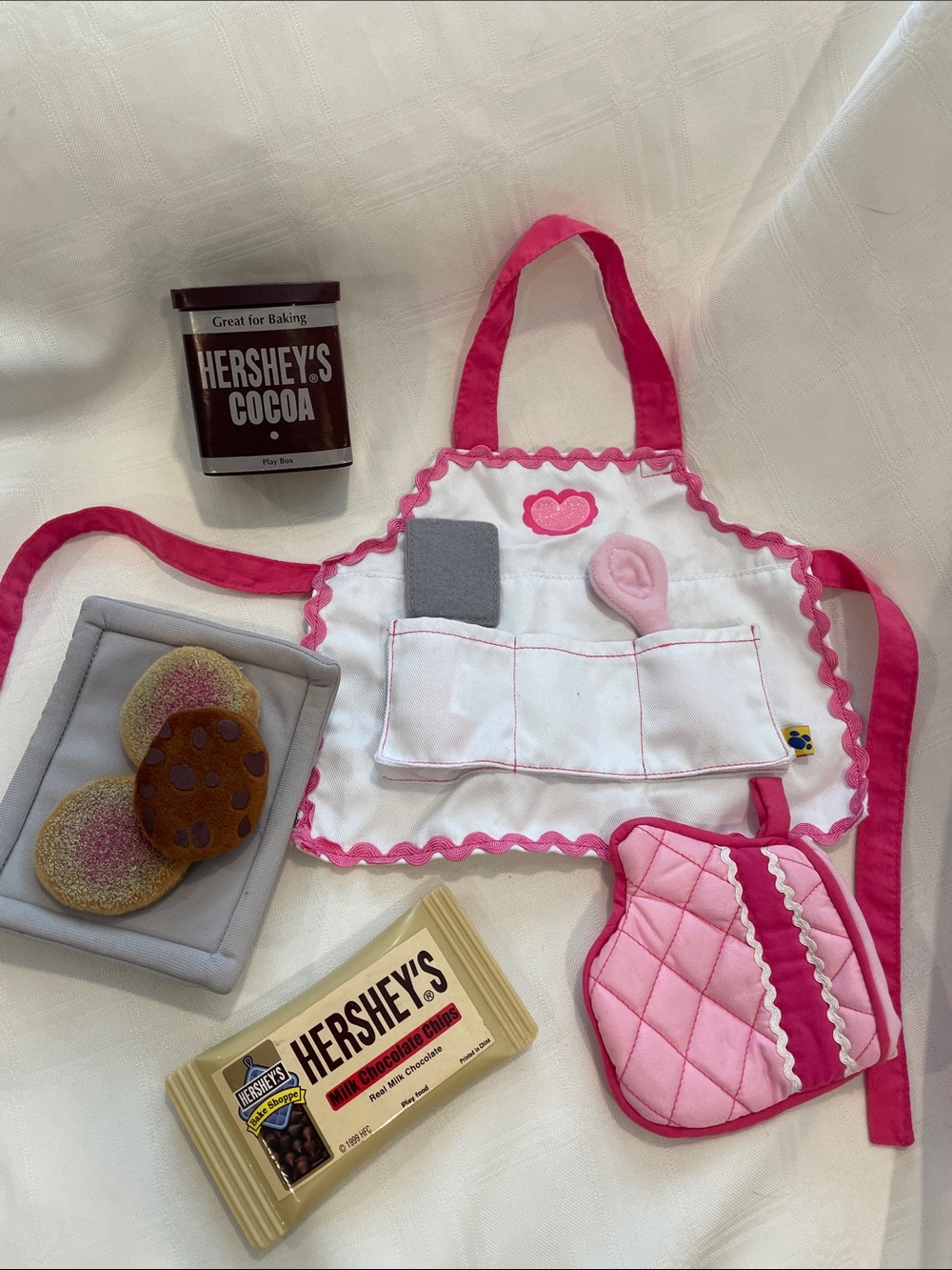 Build-A-Bear Pink Kids Play Apron and Oven Mitt Set for Pretend Baking
